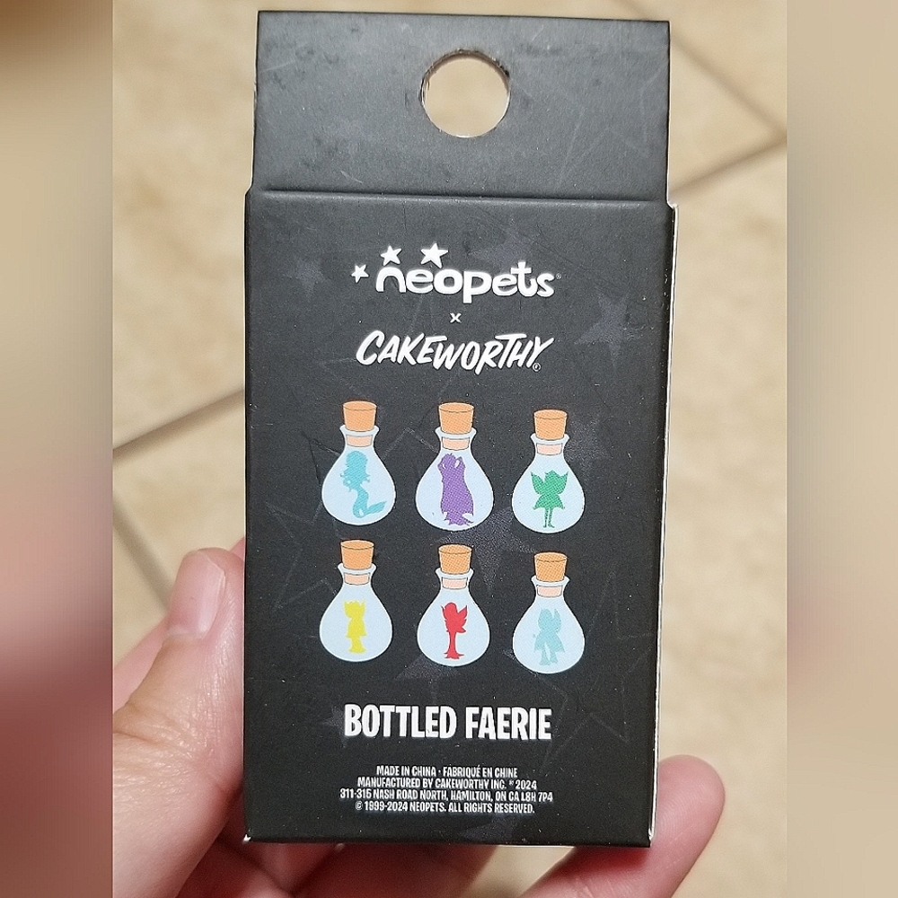 Neopets x Cakeworthy Bottled Faerie Series 1 Mystery Pin